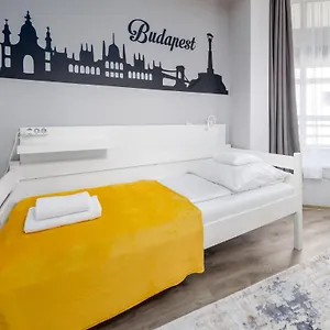 Downtown House Orange Budapest