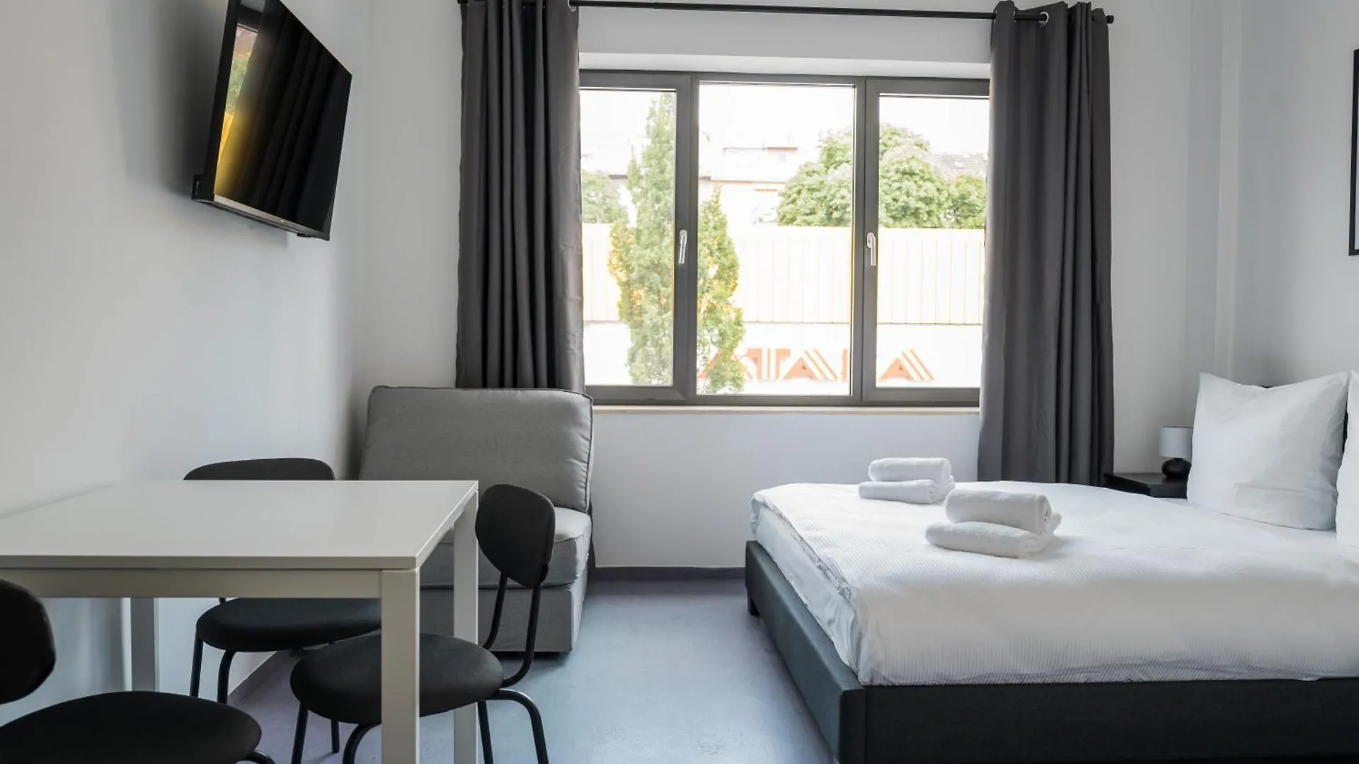 Apartmenthaus Berlin Neukoelln
